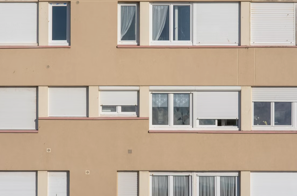 loi obligation ravalement bâtiment