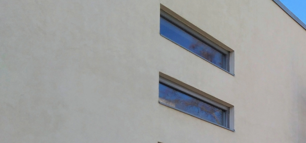façade d'immeuble traitée par hydrofuge